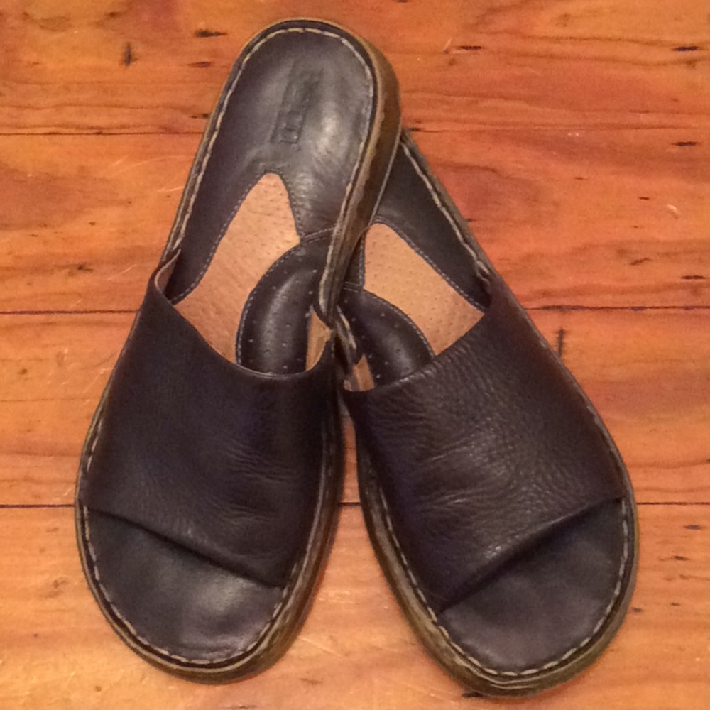 Born leather slides
